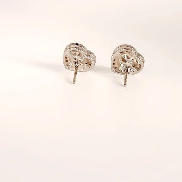 Elegant Silver Heart Stud Earrings - Picture 3 of 3